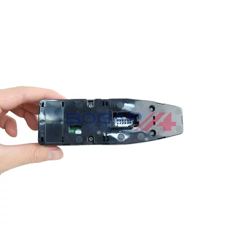 Spínač elektrického otvárania okien B7358116 /BOGAP/ - obr. 4