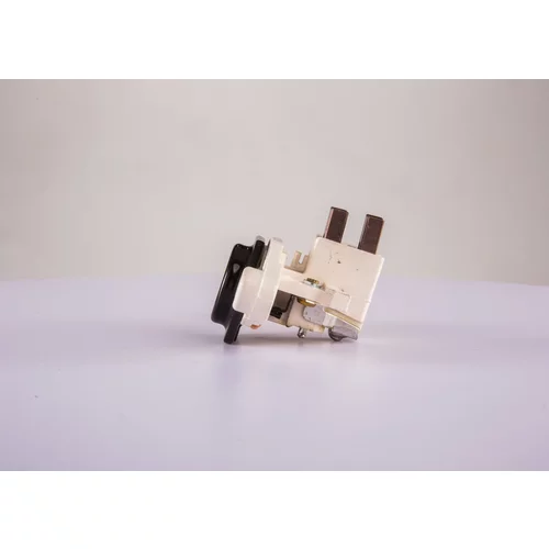 Regulátor alternátora 1 197 311 090 /BOSCH/ - obr. 3
