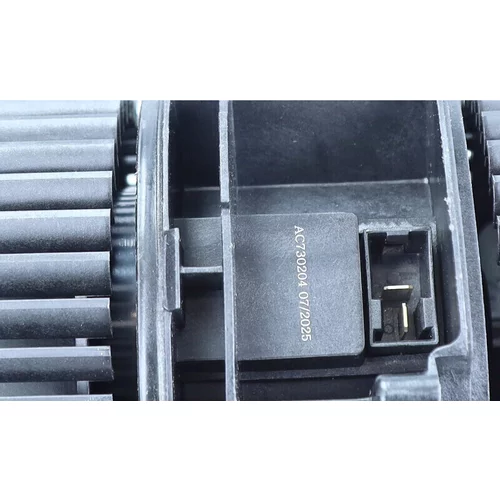 Vnútorný ventilátor MaXgear AC730204