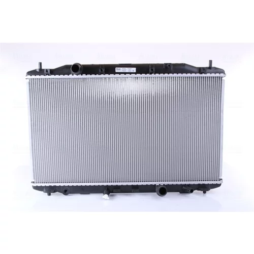 Chladič motora NISSENS 68135A