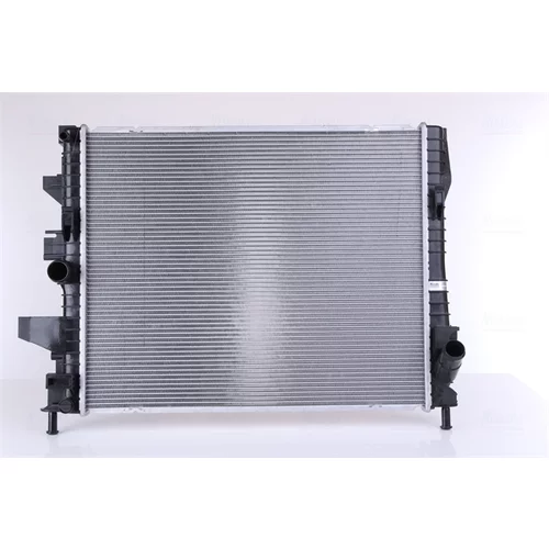 Chladič motora NISSENS 606446