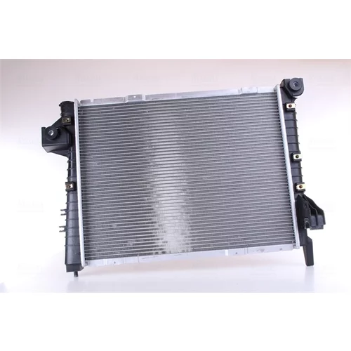 Chladič motora 69018 /NISSENS/ - obr. 1