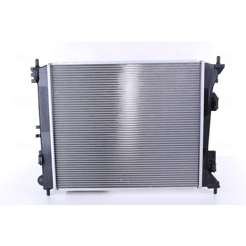 Chladič motora NISSENS 675007