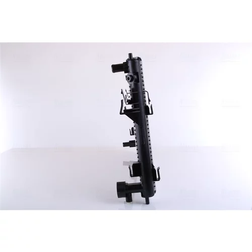 Chladič motora 68737 /NISSENS/ - obr. 2