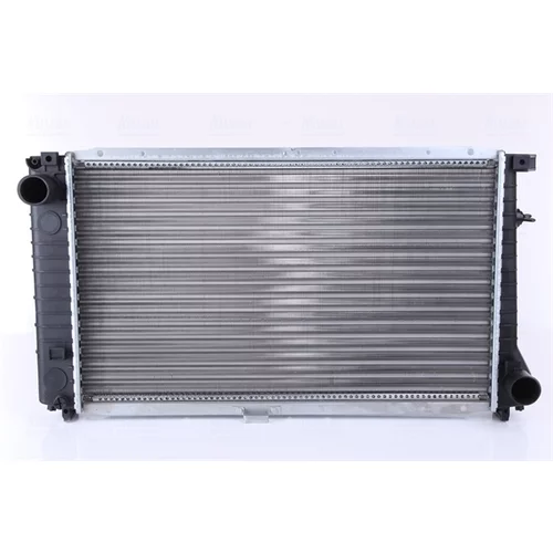 Chladič motora NISSENS 60744A