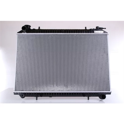 Chladič motora NISSENS 62908A