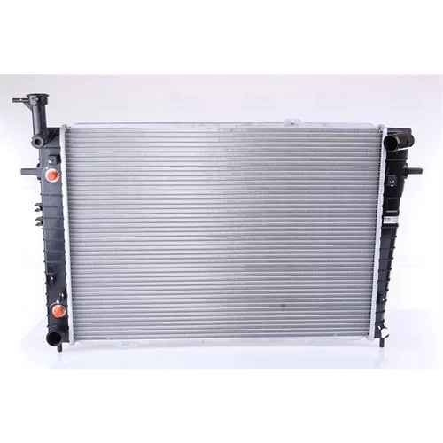 Chladič motora NISSENS 675015