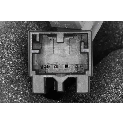 Cúvacia kamera pre parkovací systém V15-74-0050 /VEMO/ - obr. 1