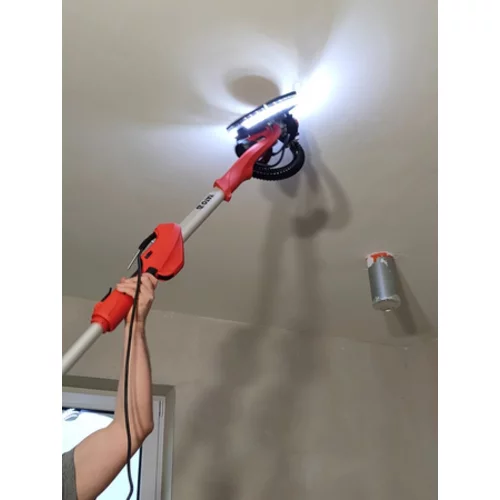 BOOM BRÚSKA 820W SO VSTAVANÝM VYSÁVAČOM /YATO/ - obr. 8