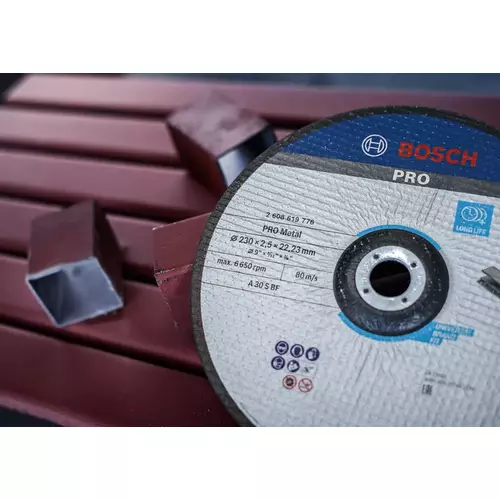 BOSCH Rezací kotúč PRO Metal, 230 × 3 × 22,23 mm, oSa (14)