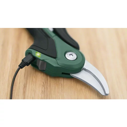 BOSCH Akumulátorové záhradné nožnice EasyPrune (6)
