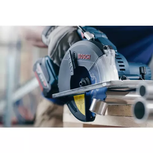BOSCH Pílový kotúč pre akumulátorové píly Expert for Stainless Steel 136x1,5/1,2x20 T30 (9)