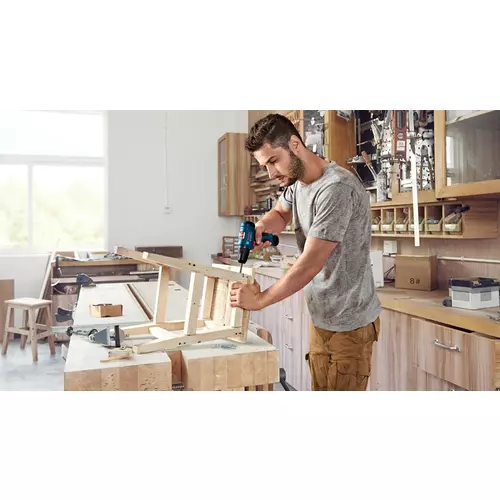 BOSCH Kombinovaná súprava: GSR 120-LI + GLI 12V-300 + 2× GBA 12V 2.0Ah + GAL 1210 CV, v kufri na prenášanie (15)