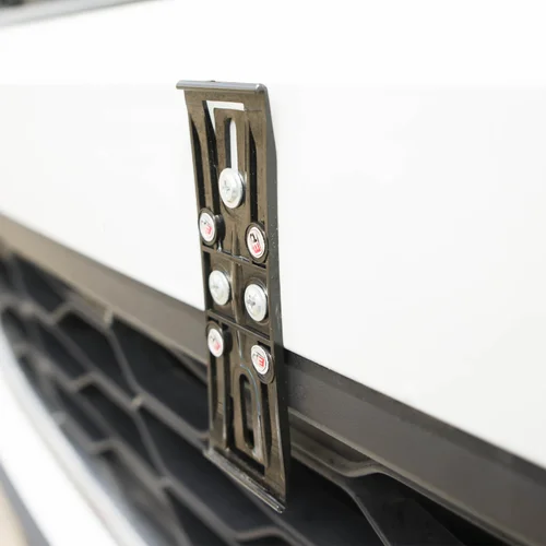 Neviditeľný rámček ŠPZ EinParts EPF06 (EinParts Automotive) - obr. 6