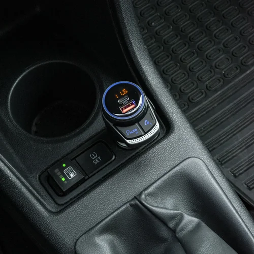 FM vysielač bluetooth PD QC 3.0 AUX EinParts EPBTT01 (EinParts Automotive) - obr. 14