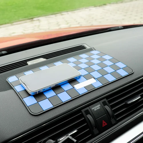 Protišmyková podložka čierno-modrá EinParts EPNM02 (EinParts Automotive) - obr. 2