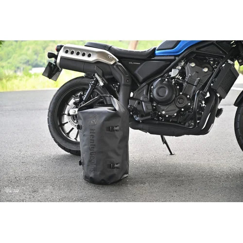 Čierna 41379 vodotesný vak, objem 30 l) /HENLYBEGINS/ - obr. 5