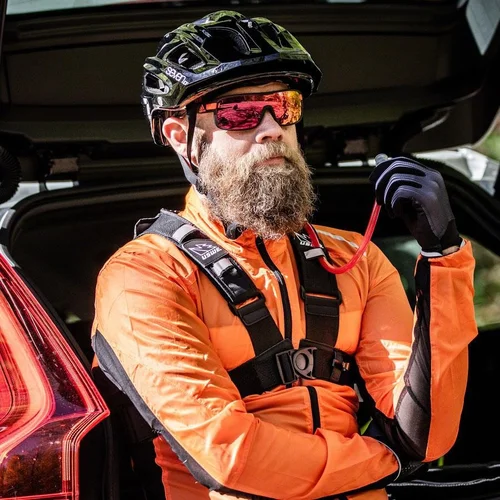 Batoh enduro outlander 2 Švédsko, (čierna, objem 2 l, hydrobag 1,5 l) /USWE/ - obr. 3